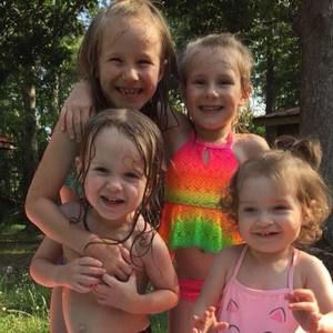 Meet your Posher, Stacey